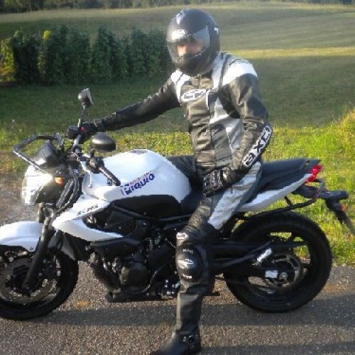 Yamaha XJ6
